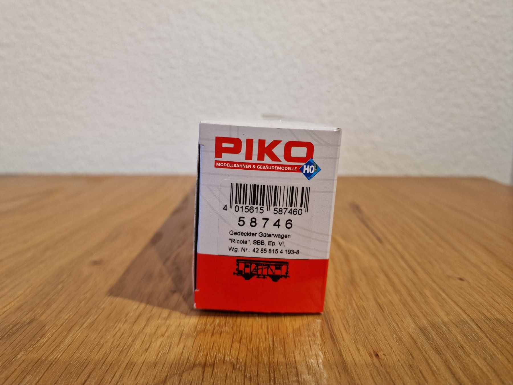Piko Modellini di ferrovie: SBB Güterwagen Ricola H0 – Nuovo e nell'imballaggio originale da Matten b. Interlaken venduto da lor_hr9w 5