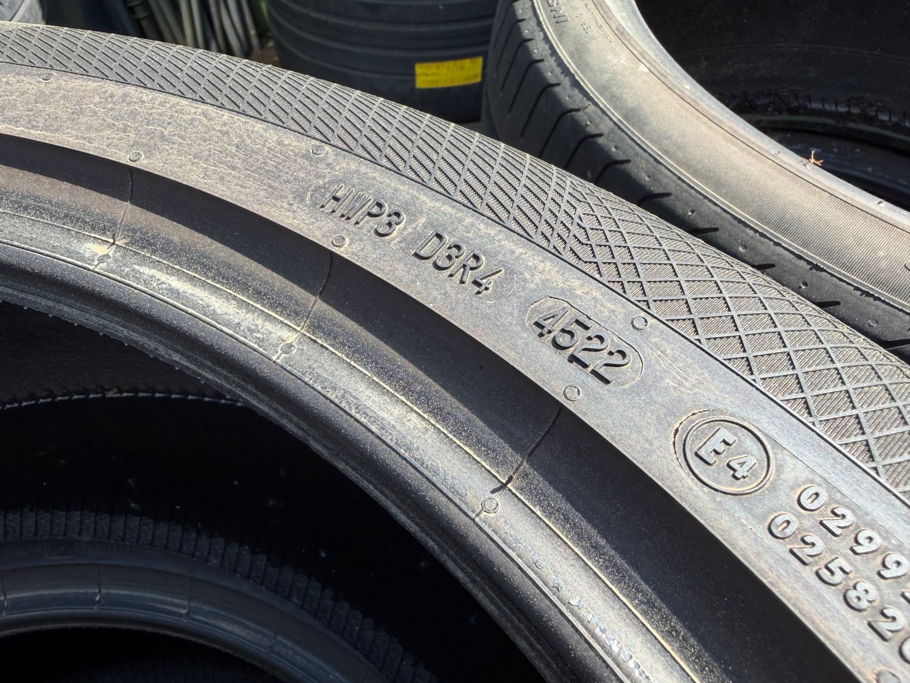 Continental Pneumatici & Ruote complete: Pneus hiver 21 Continental – Usato da Courrendlin venduto da shopwheels 3