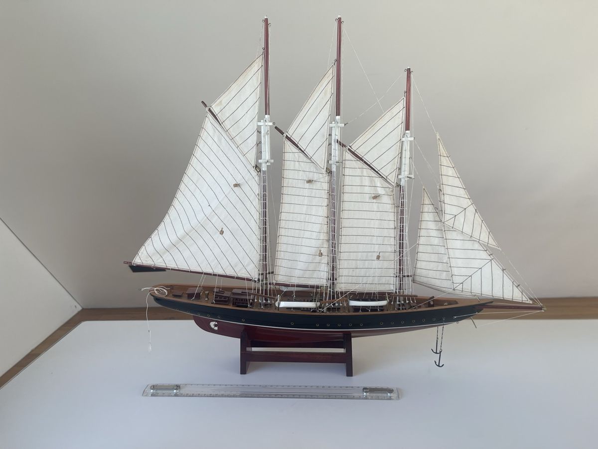 Kit di modellismo & Modellini statici: Grosses Segeschiff mit Beibooten & Kajüten – Nuovo (secondo la descrizione) da Olten venduto da 54m_g7s2