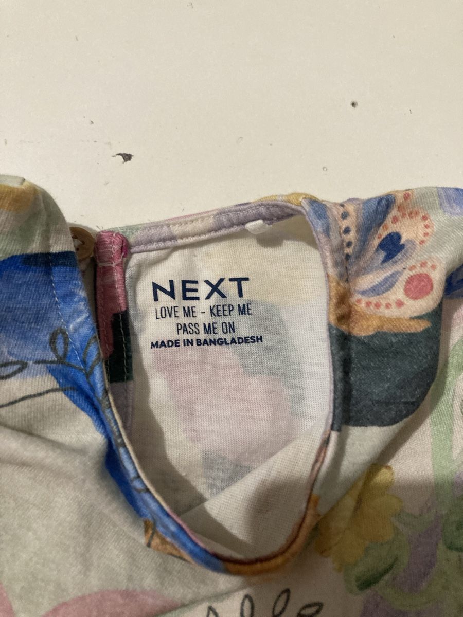Next Vestiti & Gonne: Kleid von Next Gr. 110 – Usato da Zürich venduto da Ekka 1