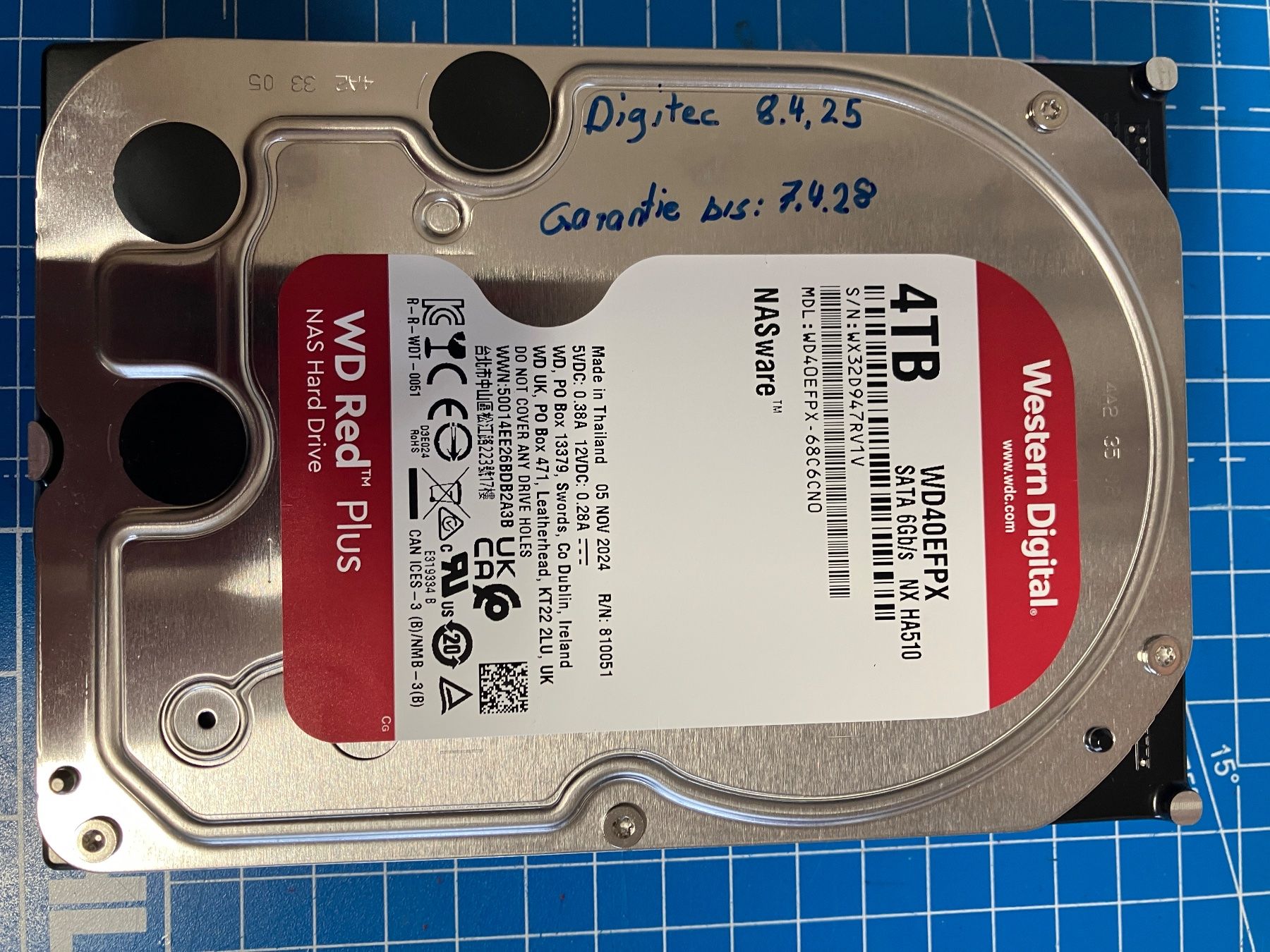 Western Digital Dischi rigidi: Harddisk WD 4TB (mit Garantie Digitec) – Usato da Brunnen venduto da Obw16