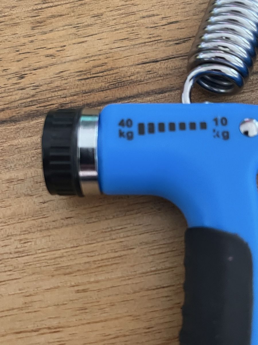 Hometrainer: Handtrainer blau verstellbar gebraucht – Usato da Luzern venduto da Nora1417 2
