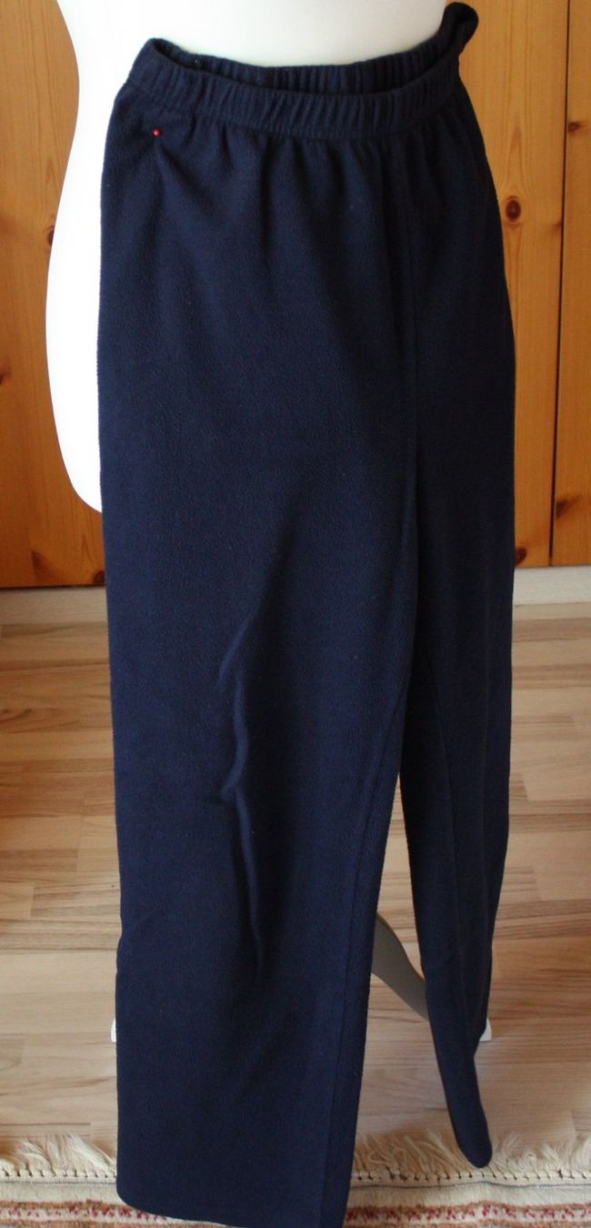 Pantaloni: Hose Freizeithose Homeware dunkelblau  GR. 42 – Nuovo (secondo la descrizione) da Flüelen venduto da Diversicum-Curvy 1
