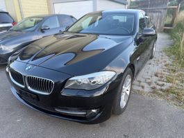 BMW 528i xDrive aus erster Hand, frisch ab MFK