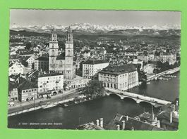 Zürich und die Alpen