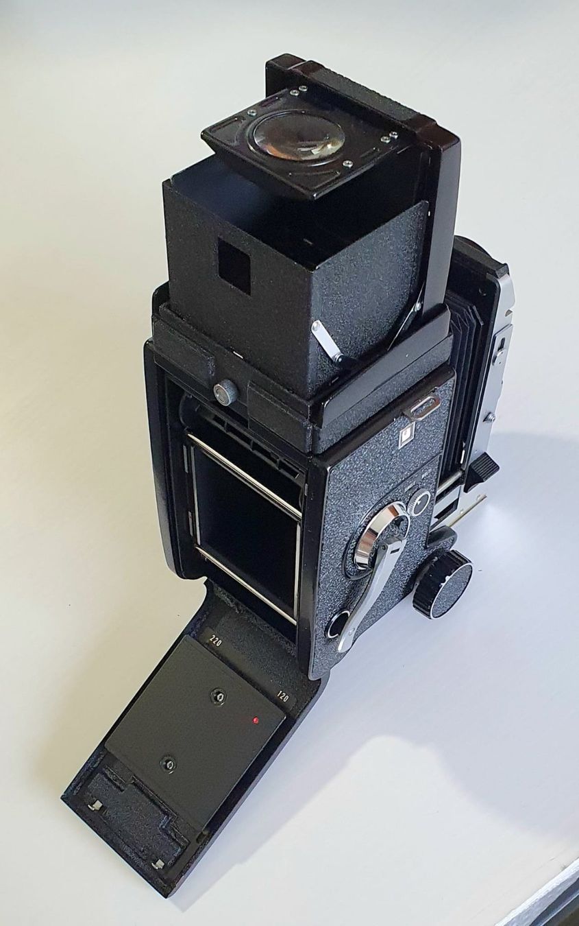 Mamiya Fotocamera: Mamiya C330 Professional – Usato da Wetzikon ZH venduto da Rene2006 3