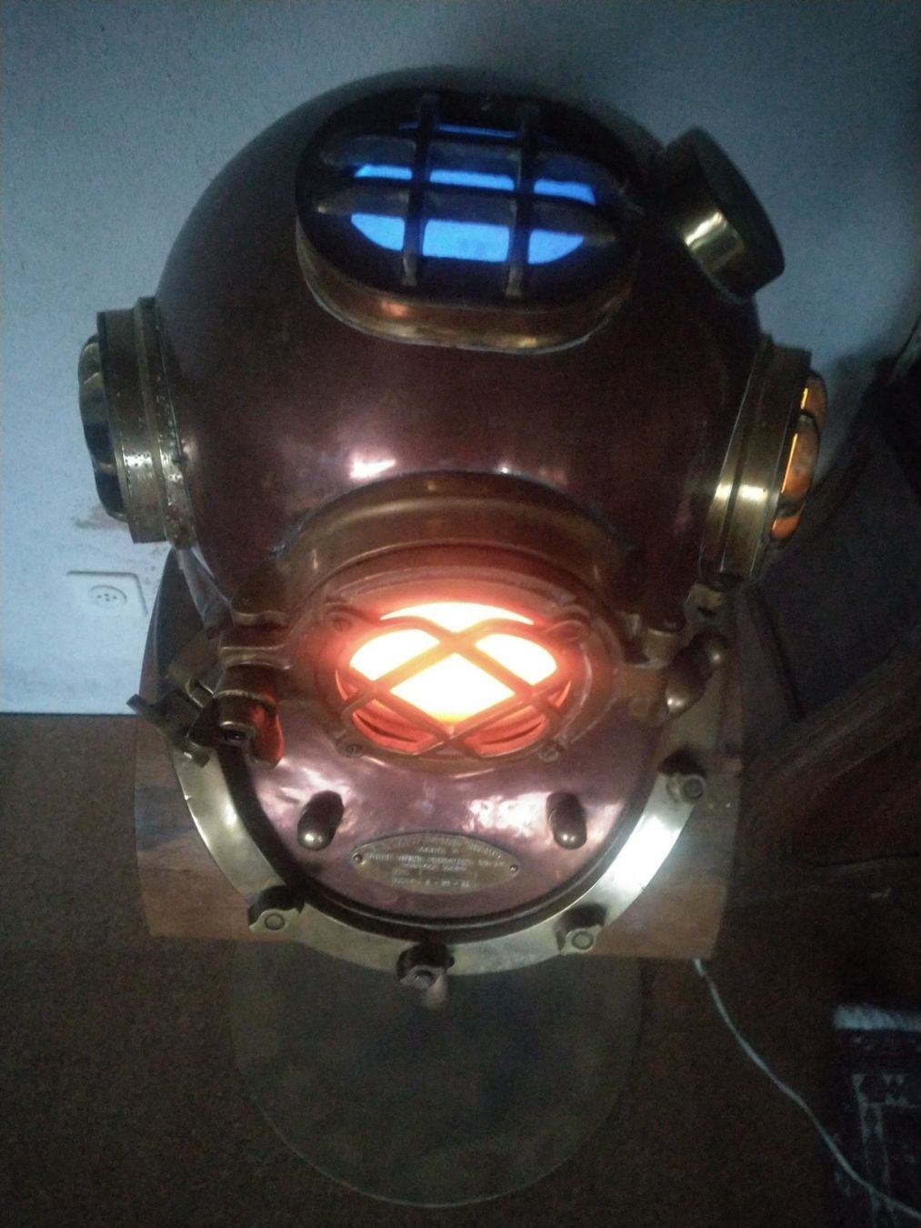 Mute per immersioni: U.S. Navy Diving Helmet 1941 – Usato da Weggis venduto da cherry2000 8