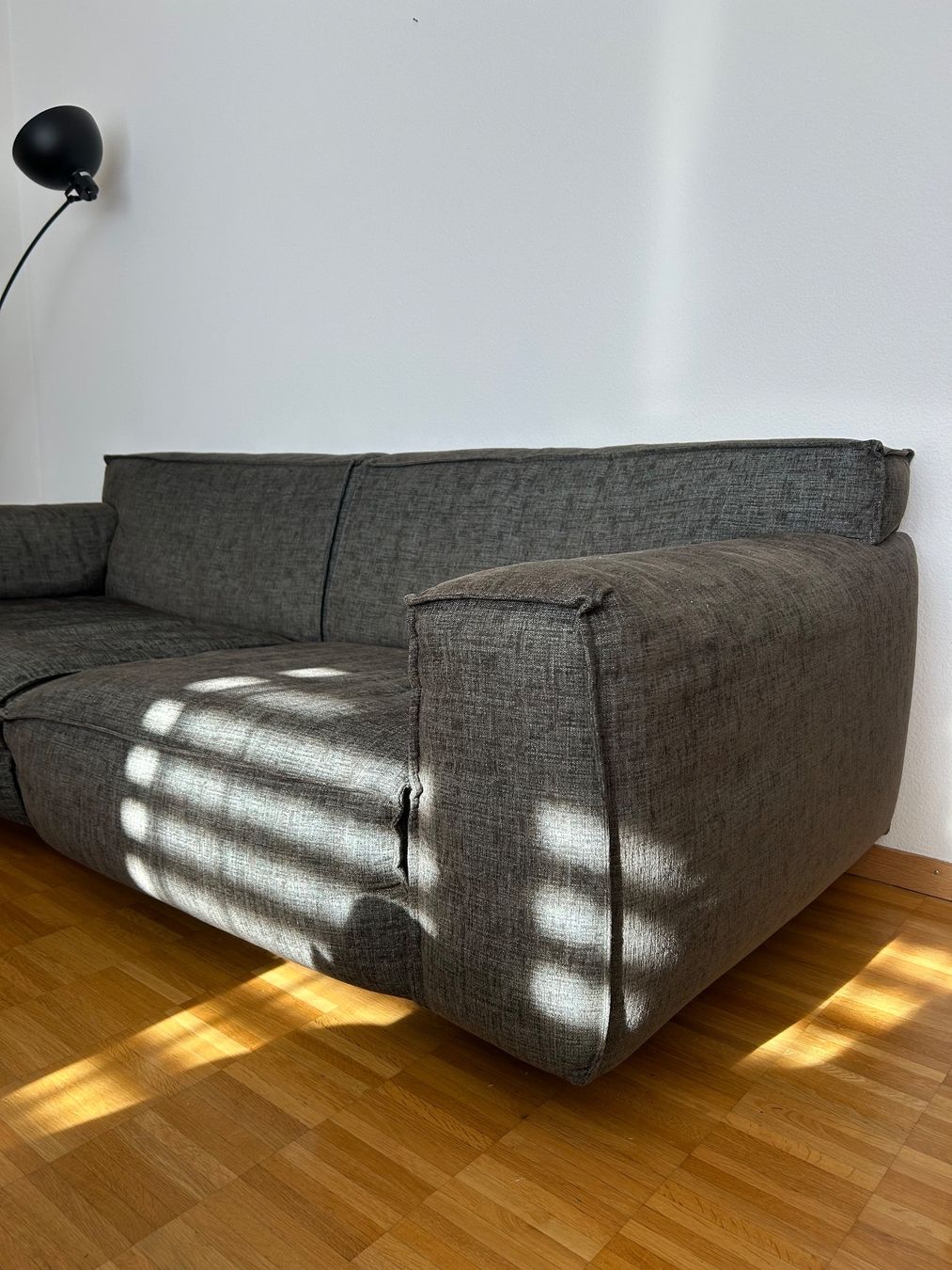 Divani: Sofa mit Beistell-Hocker – Usato da Binz venduto da plb71 1