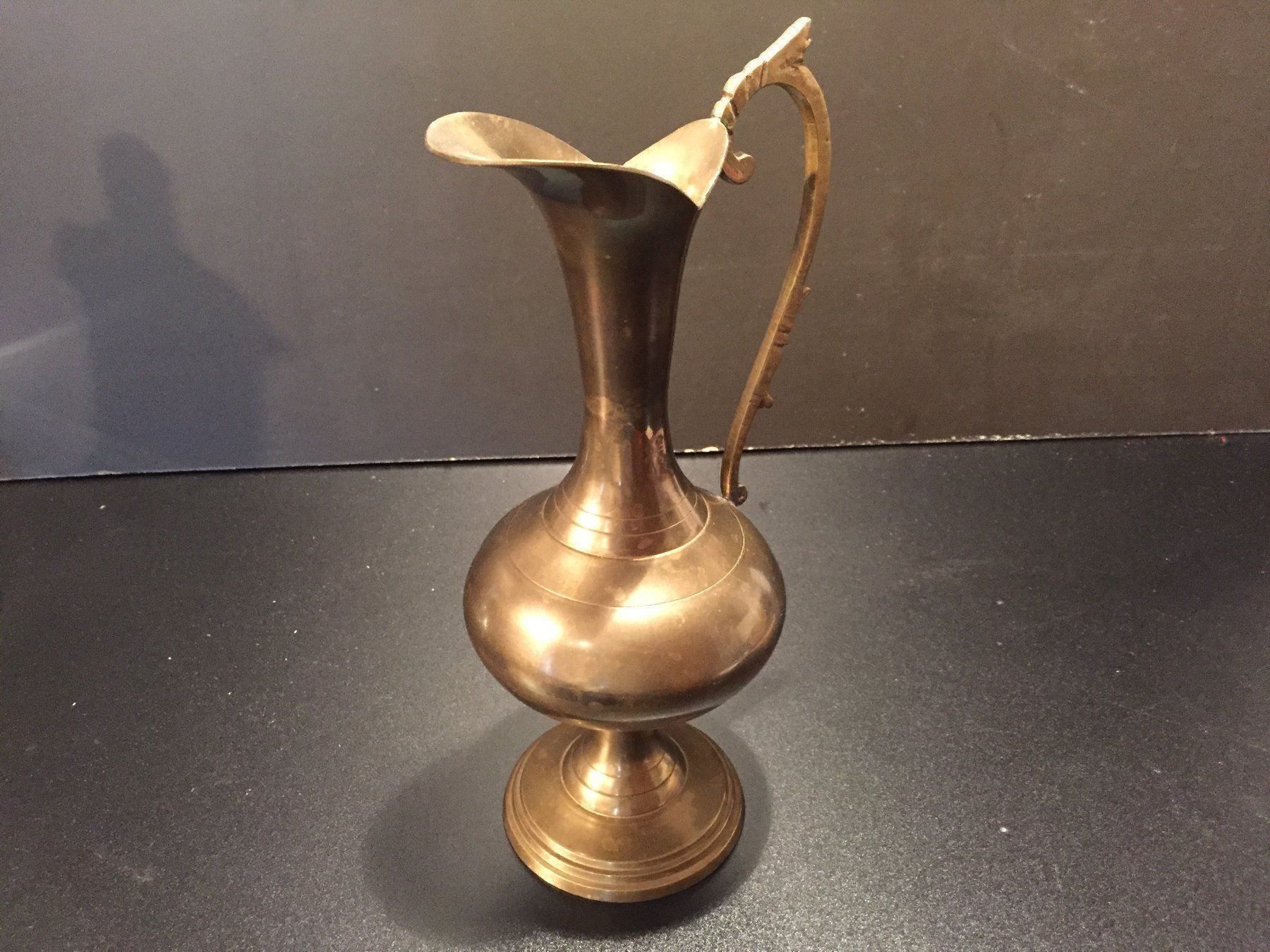 Vase & Récipients: alte Messingvase – D'occasion à Einsiedeln par Fundgrube59