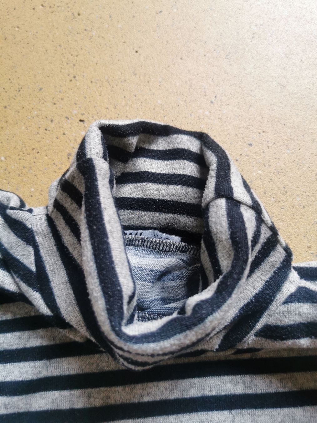 Zara Maglioni & Felpe: Zara Rollkragen Shirt Gr. S – Usato da Winterthur venduto da bettie01 2
