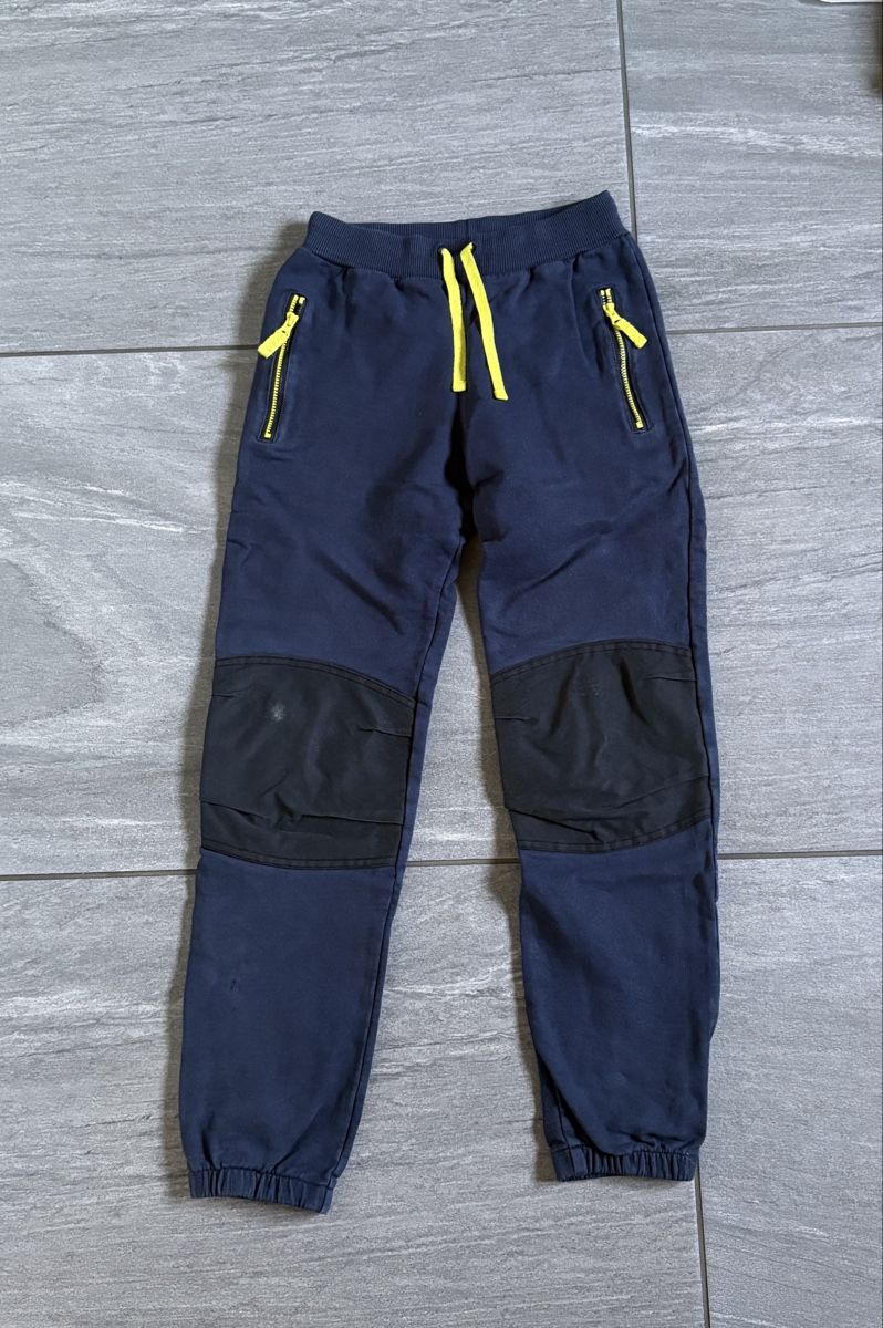 Pantaloni: Jakoo Hose Robust Gr.140/146 – Usato da Villmergen venduto da Mercedes405 1
