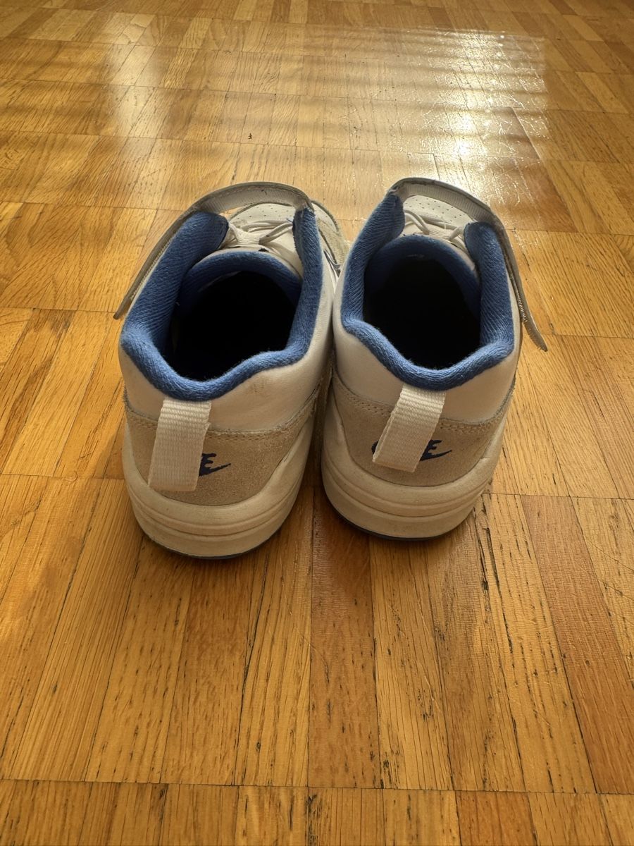 Jordan Scarpe per ragazzi: Jordan Sneaker Kinder Gr. 35 – Usato da Zürich venduto da And1_G 2