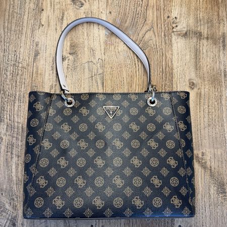 Guess Damen Handtasche, wie neu!