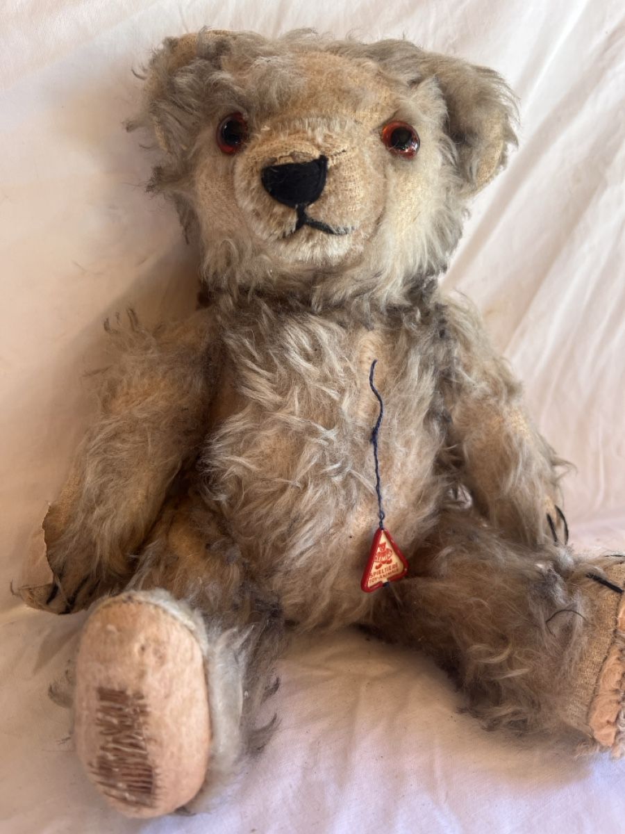 Spielzeuge: Antiker Teddybär 🧸  – Gebraucht aus Brienz BE von hey_z9vg 2