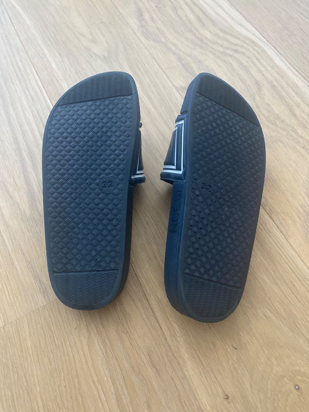 Fila Chaussures garçon: Sandalen Fila Kinder – D'occasion à Bolligen par Noeggeli10 1