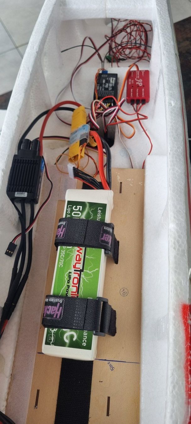 E-Flite Modellismo RC: Eflite Trojan T28 Carbon Z 2m – Usato da Pfeffikon LU venduto da Andy1969 5