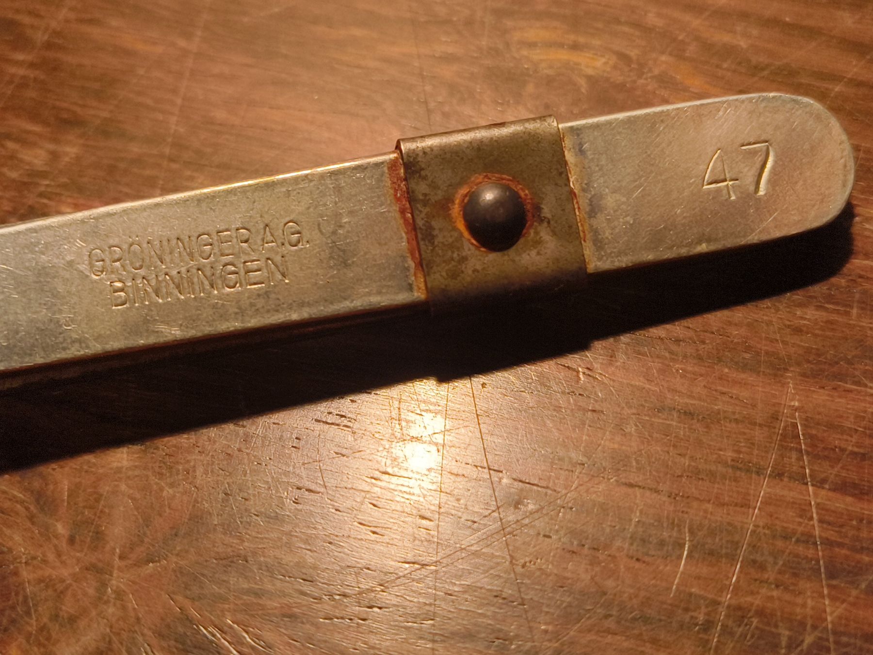 Schweizer Armee Bestecksets: Lot Schweizer Armee Besteck Dose Heftpflaster Bakelit MM – Gebraucht aus stettlen von VintageBern_ch 5