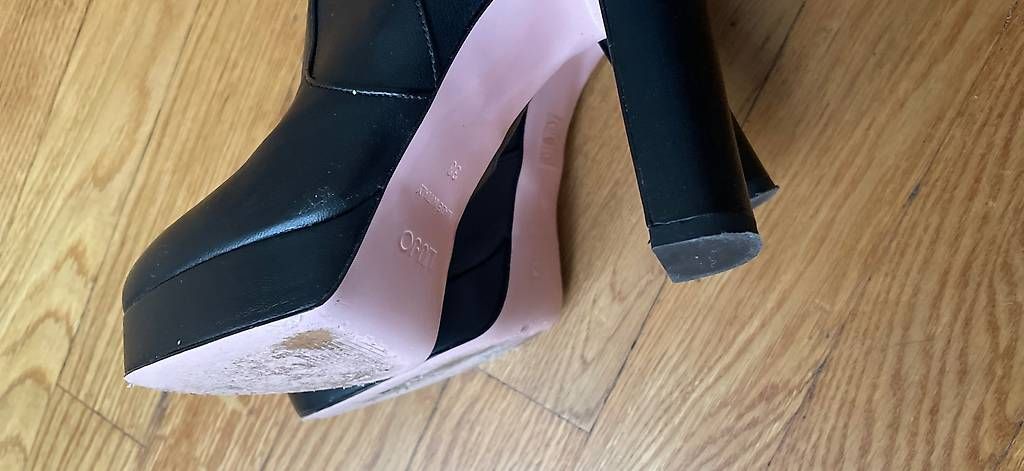 Scarpe da donna: Bottes Liu.Jo taille 38  – Usato da Lausanne venduto da bioclo 3