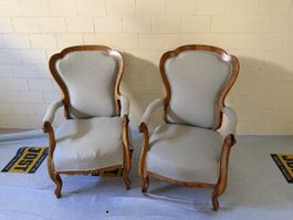 Sessel mit Holzgestell und Stoffbezug 2er Set guter Zustand