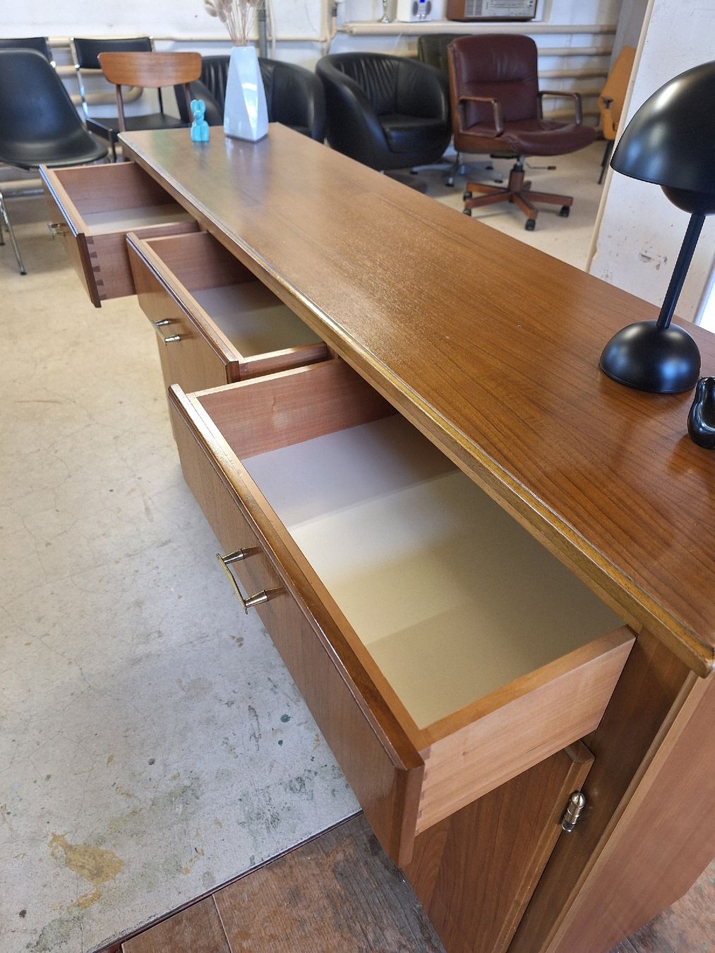 Cassettiere: Mid Century Sideboard – Usato da Urtenen-Schönbühl venduto da Atelier21_bern 1