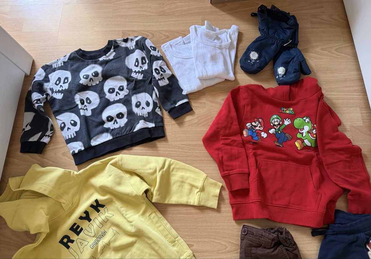 Lotti & Set di vestiti: Kinder Kleiderpaket, Jungen Grösse 110 – Usato da arbon venduto da auri4 3