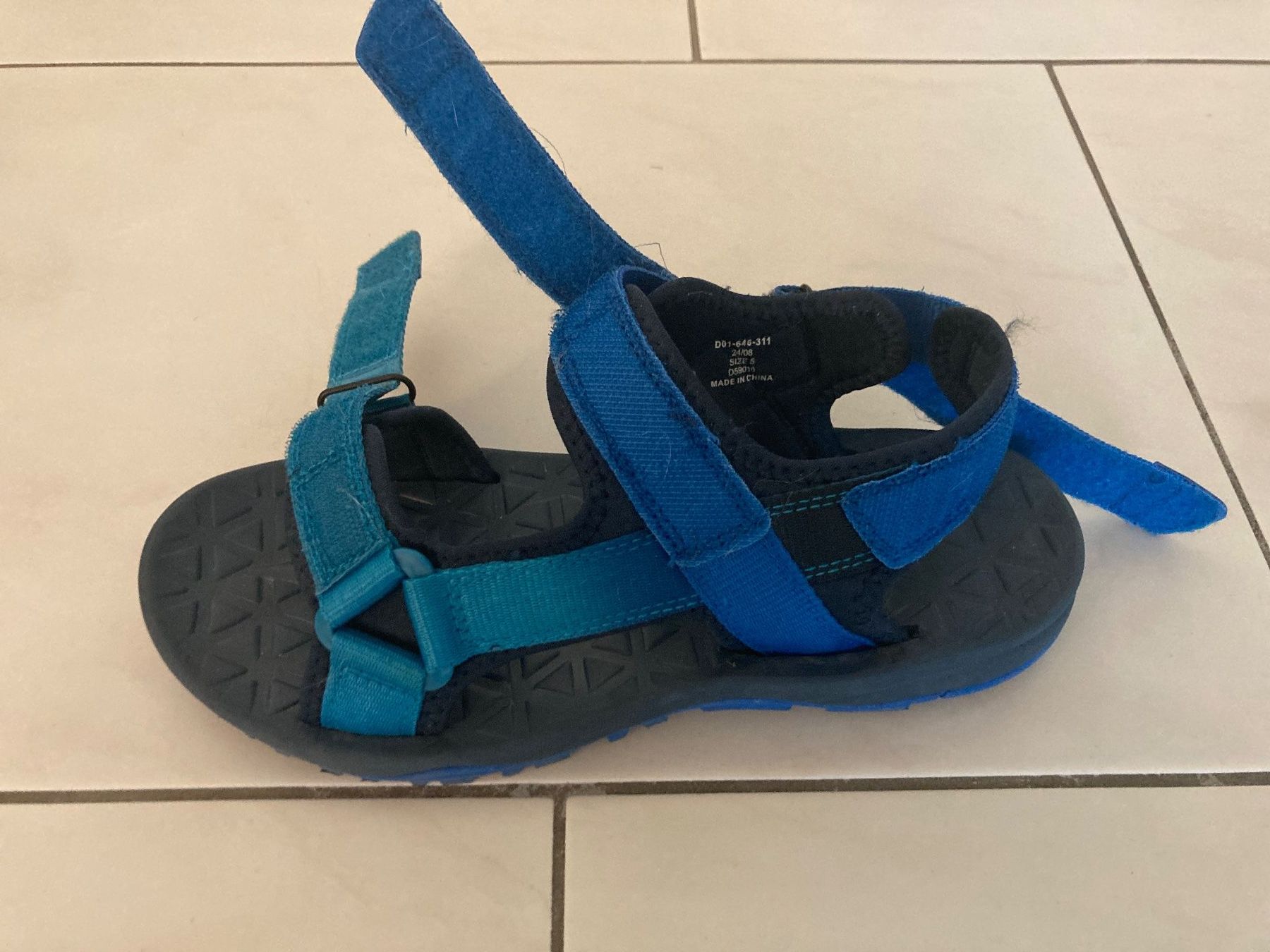 Scarpe per ragazzi: Trekking-Sandalen unisex – Usato da Oberglatt ZH venduto da Schrisa 2