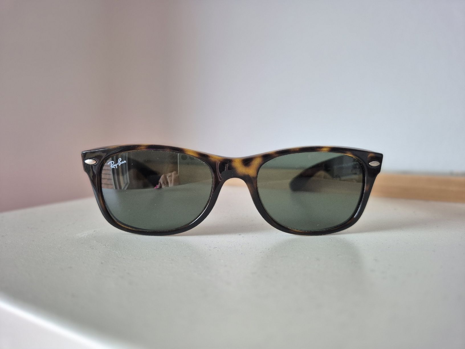 Ray-Ban Occhiali & Lenti: Lunette de soleil RayBan – Usato da Perroy venduto da cec_q6w9