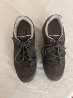 Elegante Lowa Trekking Schuhe, Zustand: NEU und Top Qualität