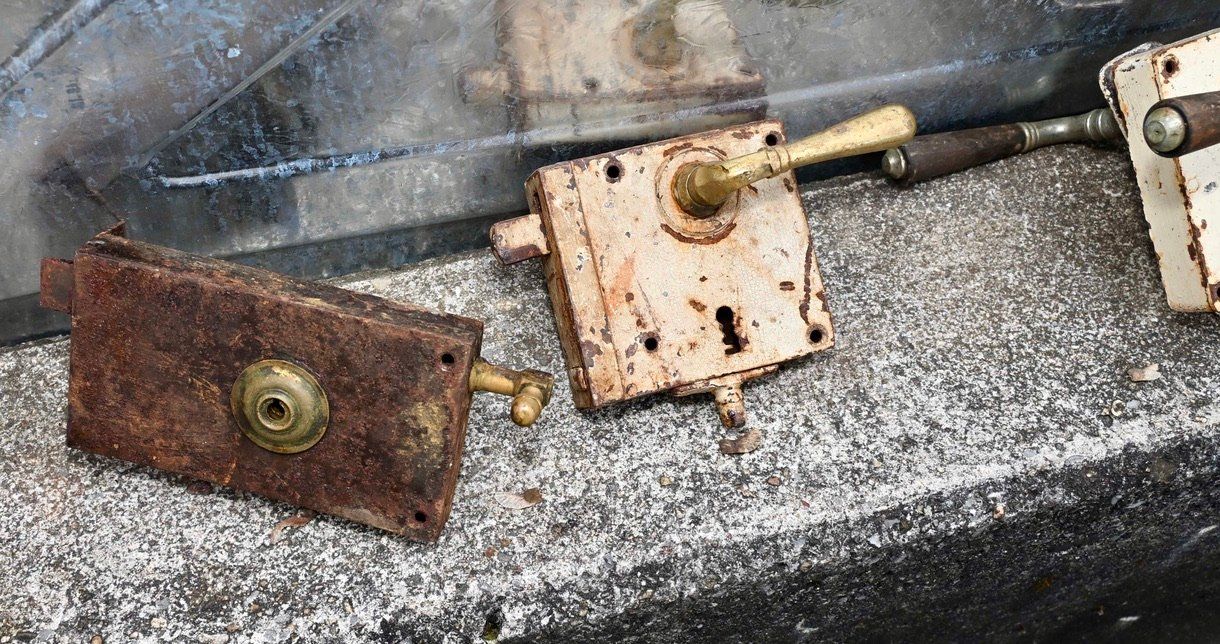 Lucchetti: 4 antike Schlösser ohne Schlüssel – Usato da Pfaffhausen venduto da mono_rec 2