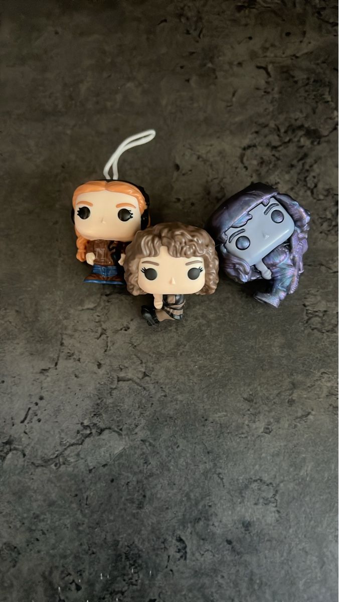 Funko Statuette: Kinder joy stranger things – Nuovo (secondo la descrizione) da Giubiasco venduto da Sharry_7