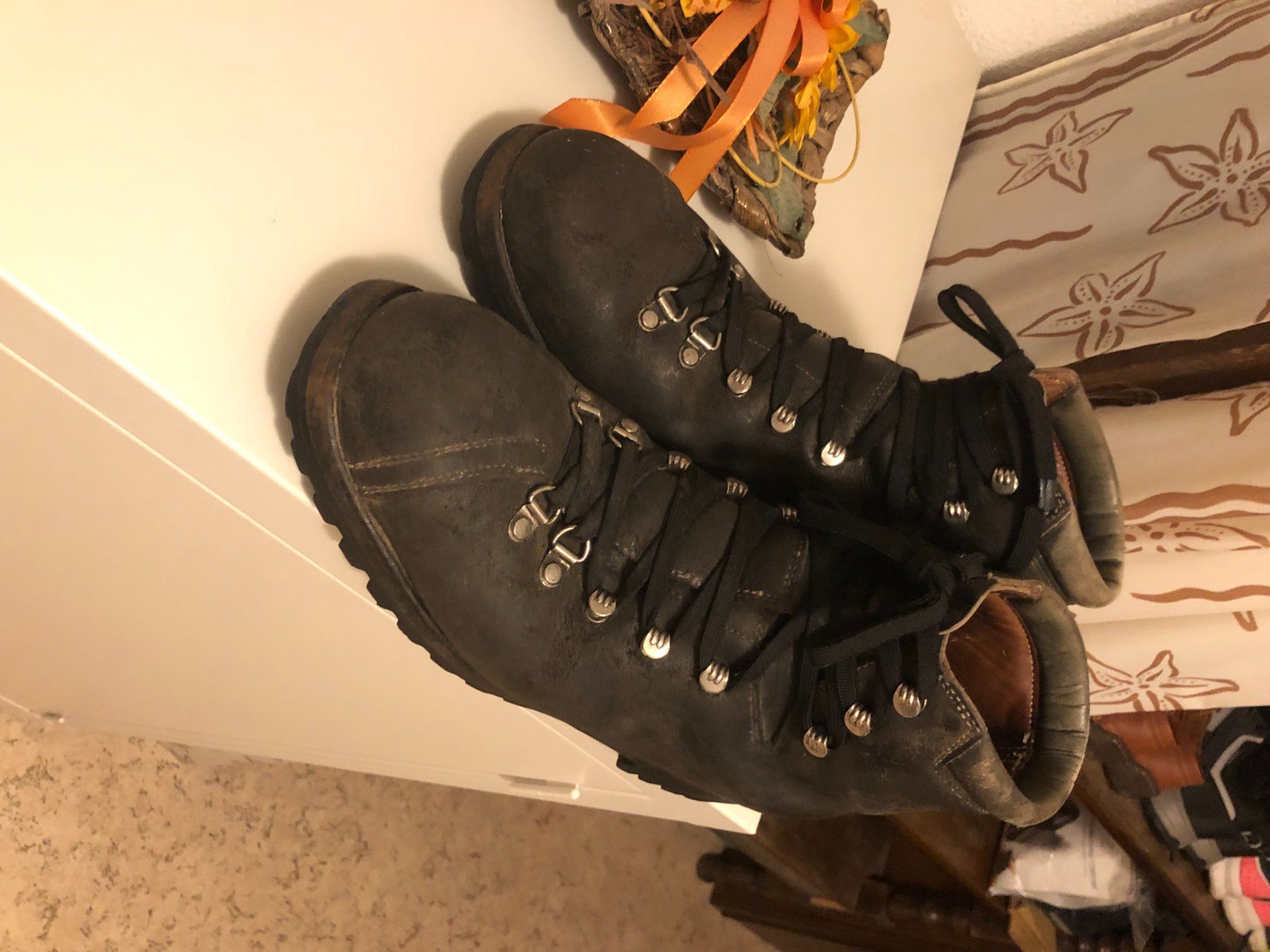 Herrenschuhe: Militärschuhe – Gebraucht aus Rickenbach SZ von Schweigi1 1