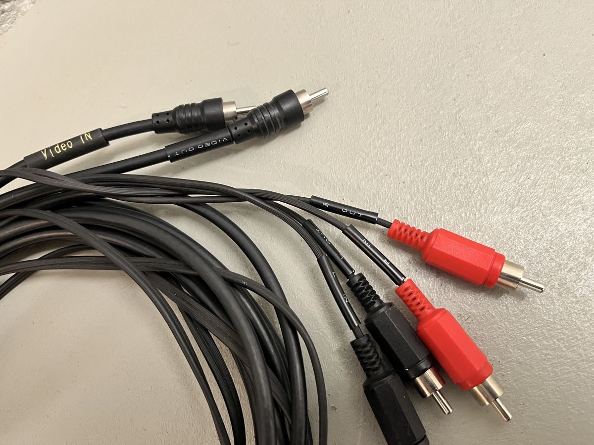 Unità & Adattatore: SCART/Cinch Kabel Audio Video Adapterkabel – Usato da Spiez venduto da Fridu99 1