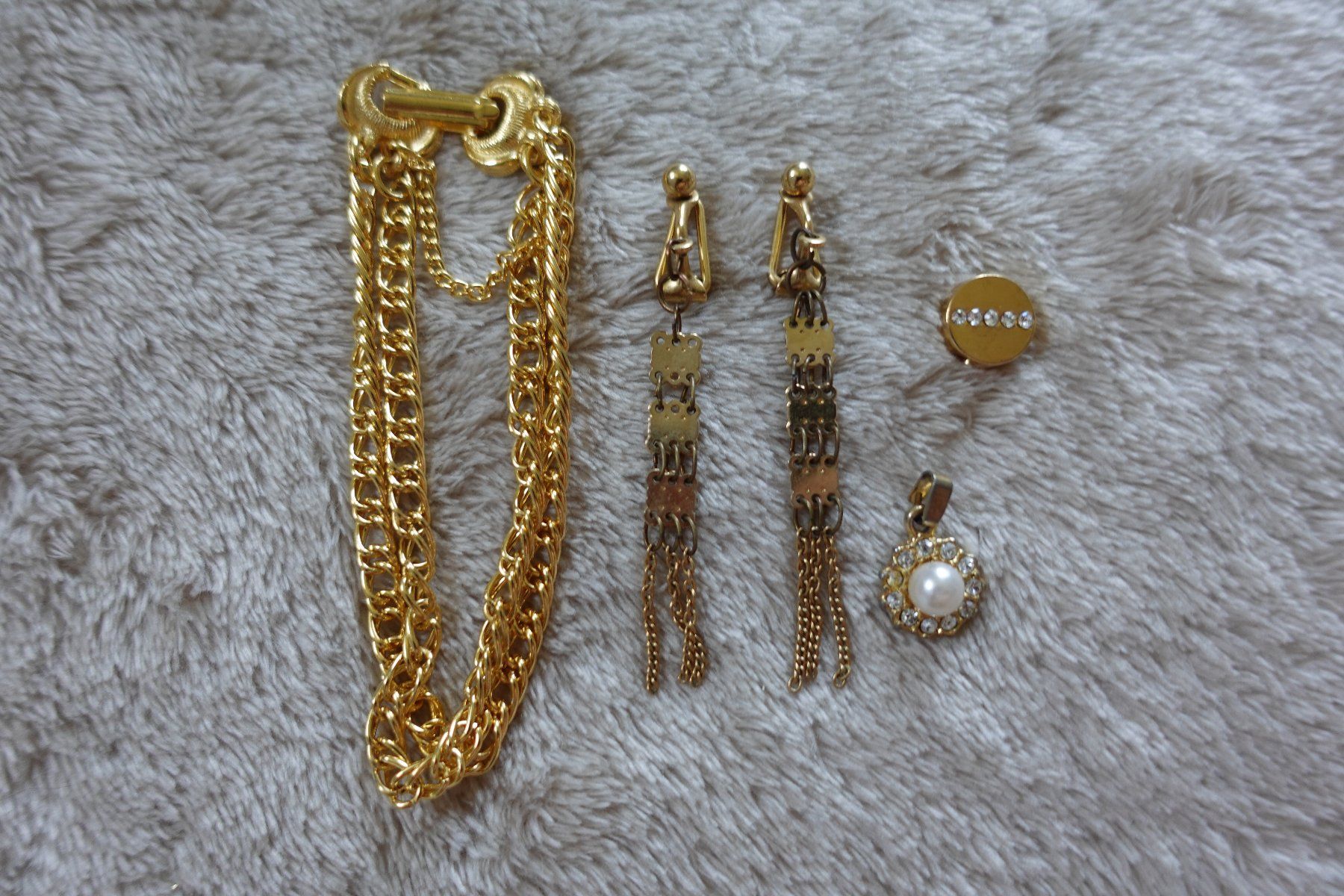 Sonstiger Schmuck: 1 schönes 22 teiliges Modeschmuck Set – Gebraucht aus rorschach von Babsi64 3