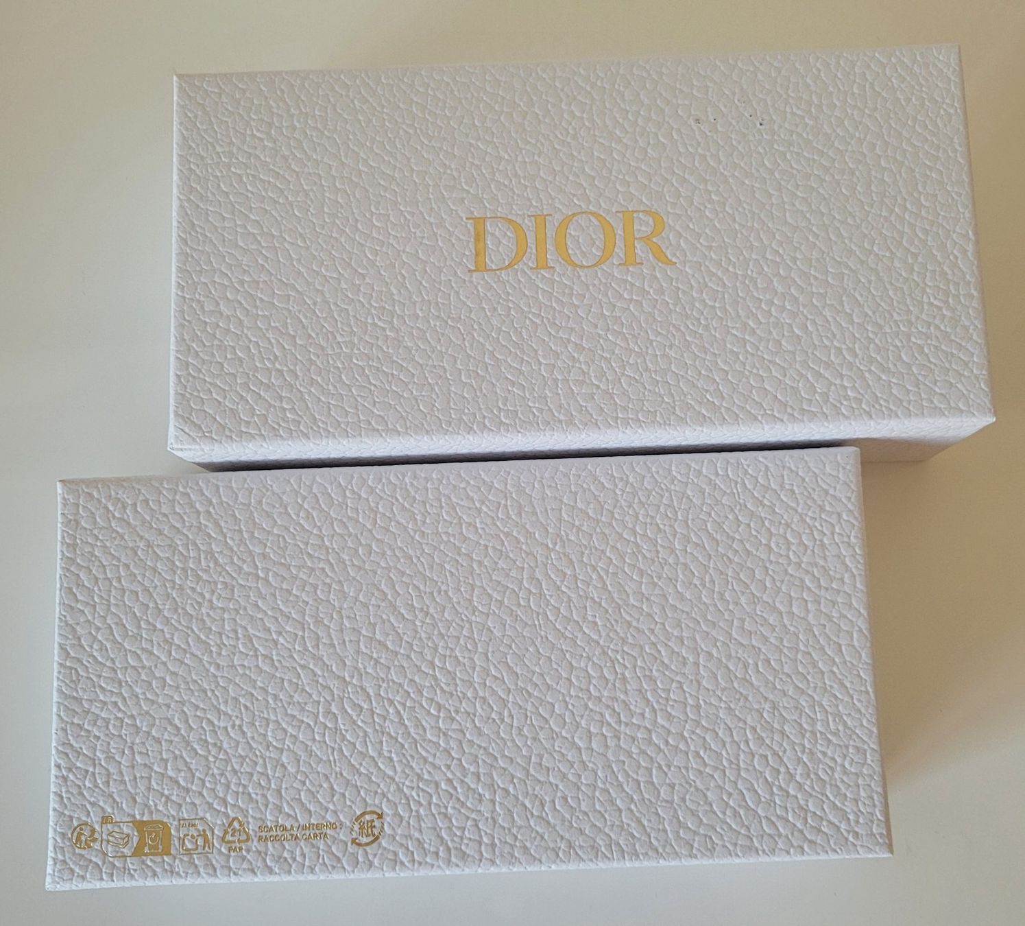 Sonstige Dekorationen & Accessoires: Dior Schachtel 🎁 Box weiss – Neu (gemäss Beschreibung) aus Zürich von fourpaws 5