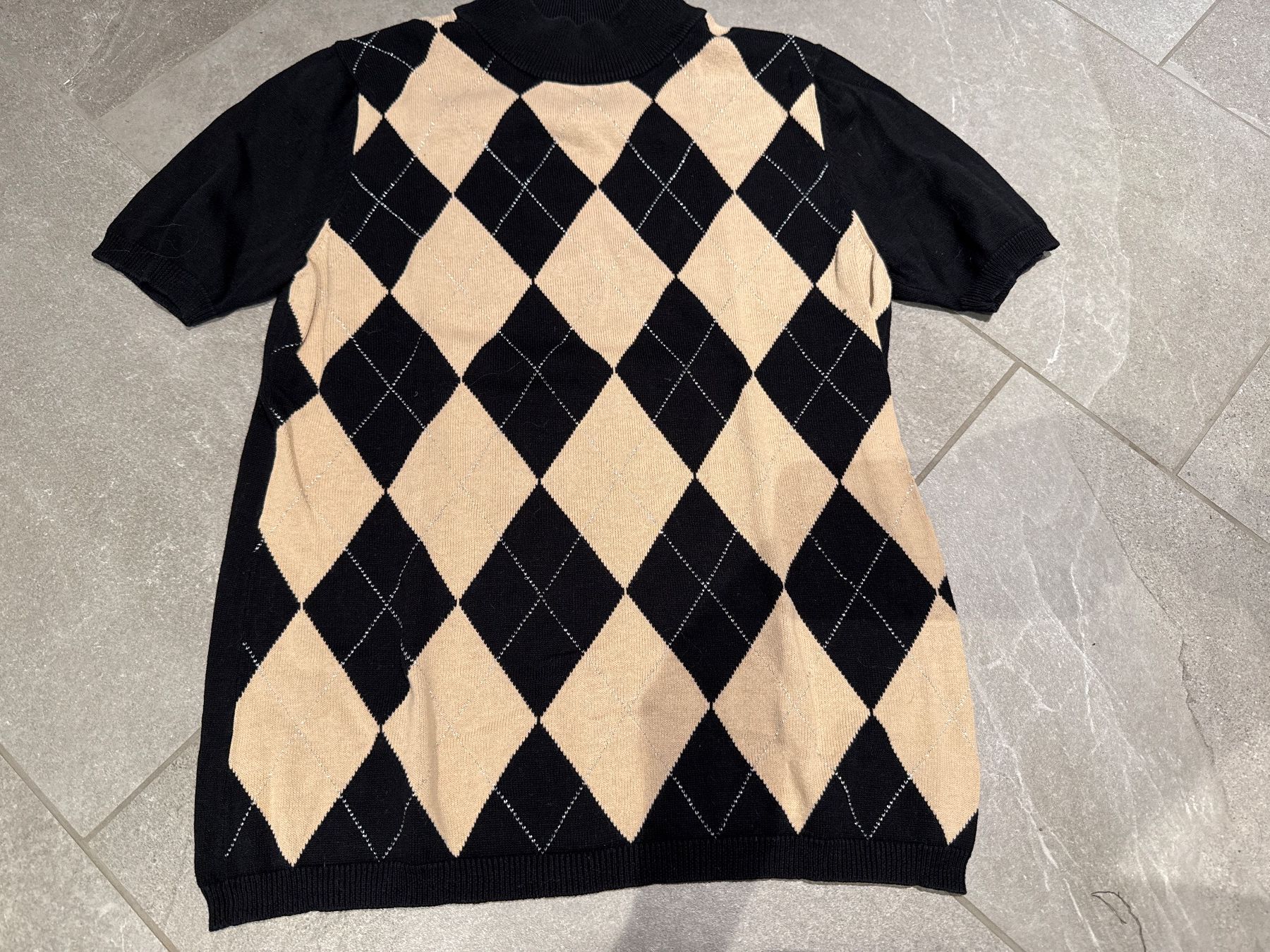 T-shirt: Damen Feinstrick TSHIRT S/M – Usato da Amriswil venduto da used2use
