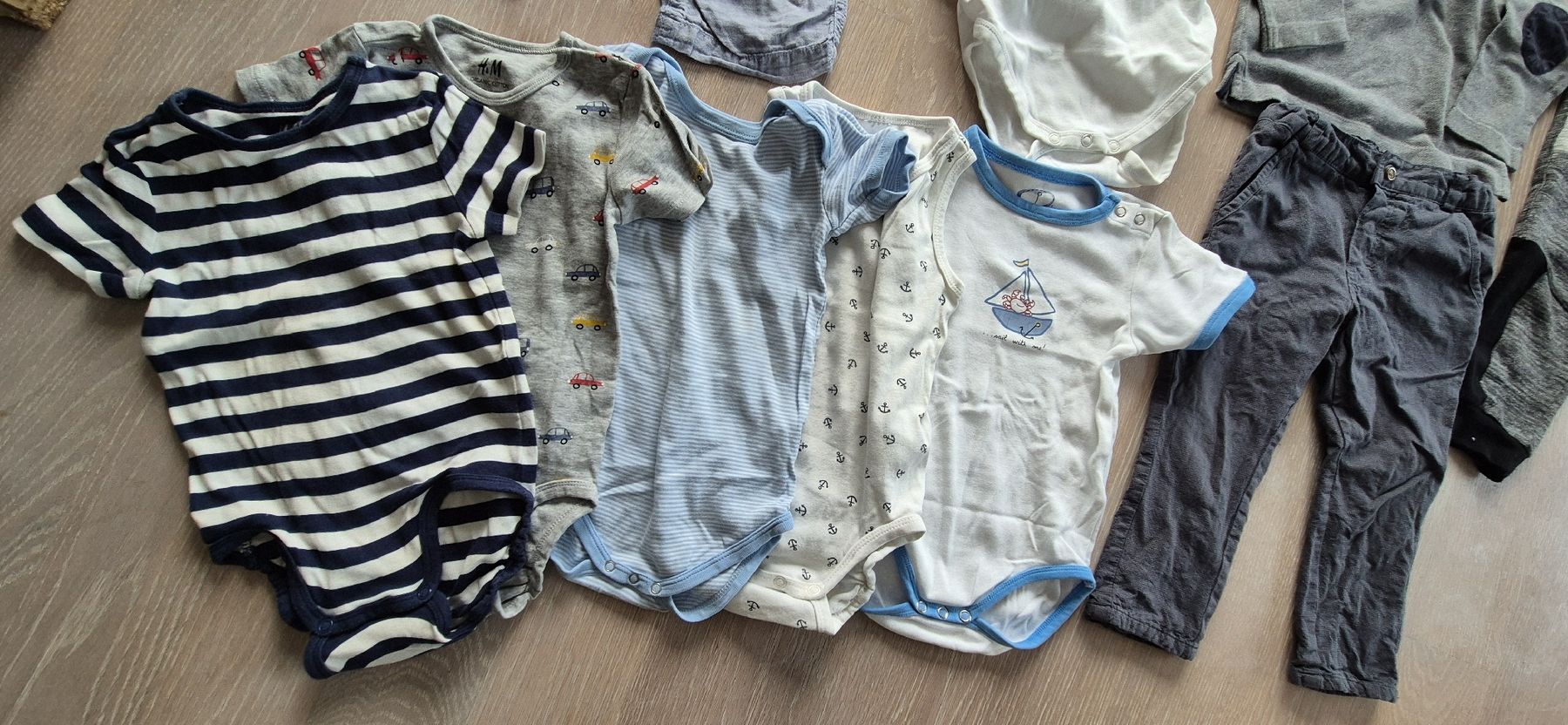 Lotti & Set di vestiti: Babykleider Set Grösse 86 & 86/92 – Usato da Zürich venduto da Greenthesheep 6