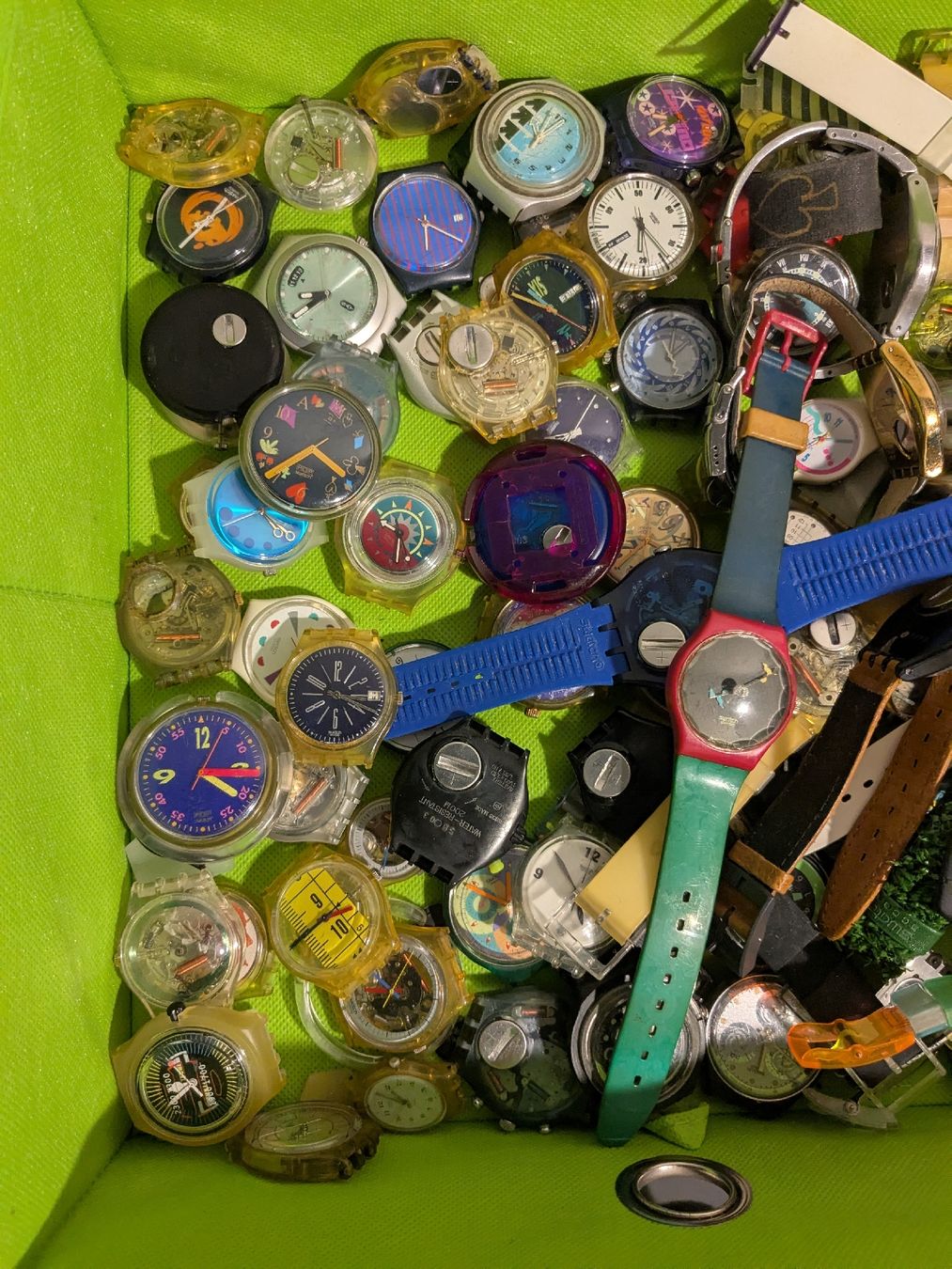 Swatch Uhren: Konvolut Swatch Uhren verschiedene Modelle – Defekt aus Thun von CHRONOTIKA 4