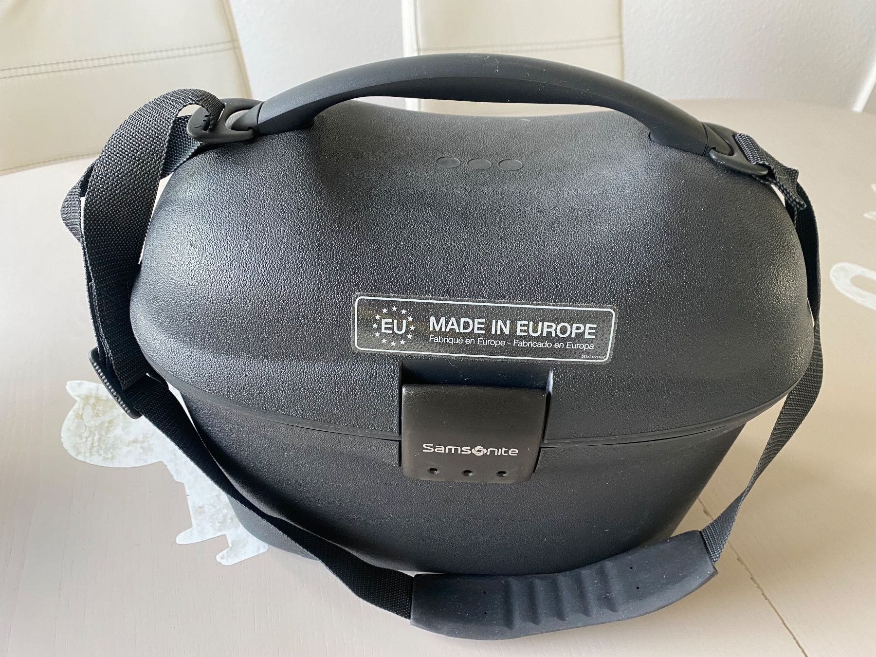 Samsonite Valigie: Samsonite - Vanity case cabin – Usato da La Chaux-de-Fonds venduto da tulysse