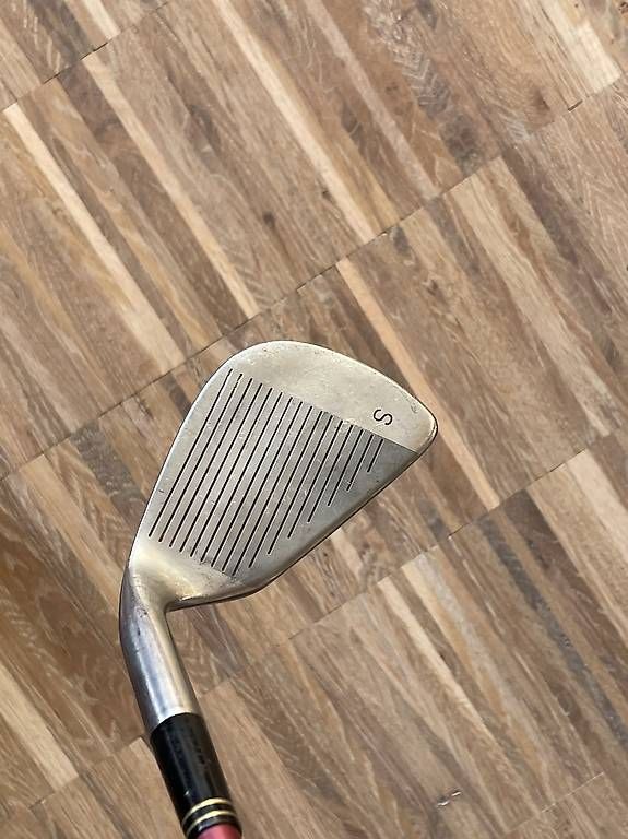 Clubs & Sets: Sand Wedge günstig – D'occasion à Bern par mia_8nfn 1