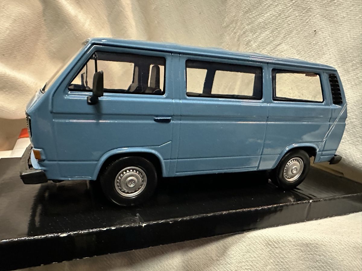 Volkswagen Modellini d'auto: Vw bus t3 type2 Oldtimer Classic volkswagen  – Nuovo (secondo la descrizione) da Reinach AG venduto da rares75 1