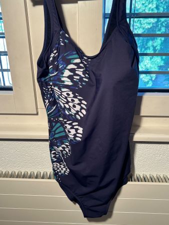 Badeanzug marineblau mit Muster, 48C, NEU