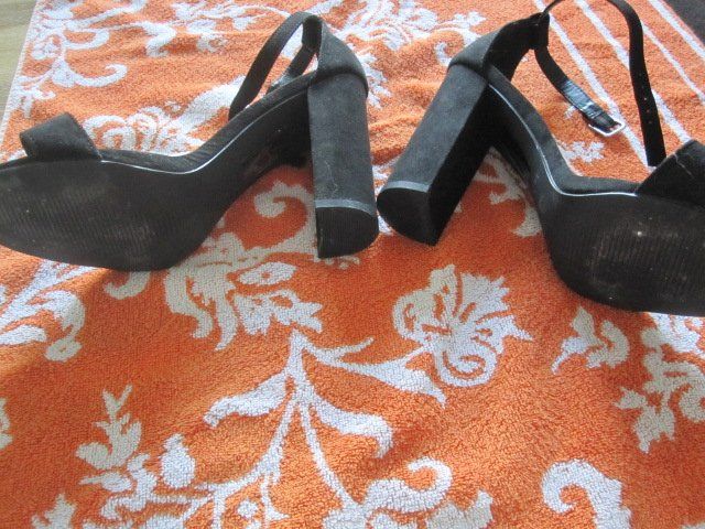 Damenschuhe: Pumps Schuhe – Gebraucht aus Ehrendingen von spanky11 2