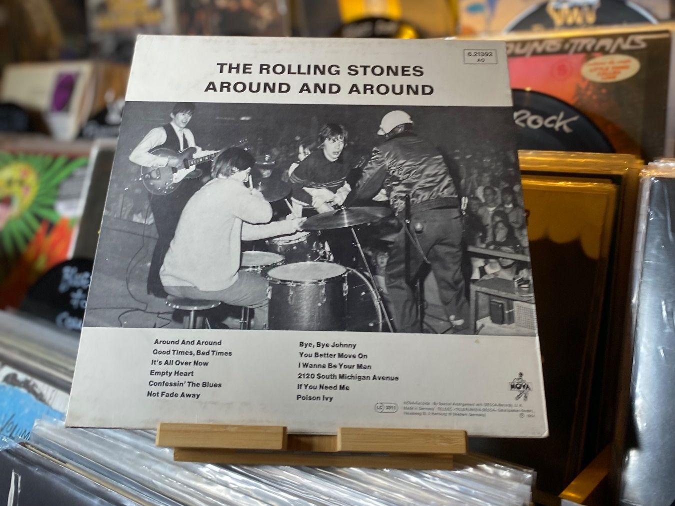 Dischi in vinile: THE ROLLING STONES - AROUND AND...RE GER 1976...VG+/VG+ – Usato da Gals venduto da Diskopatshop 1