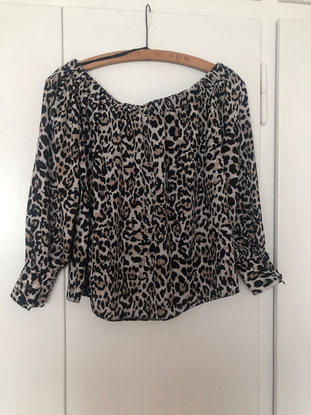 Camicette: Bluse Leoparden Muster Gr 38 Neu – Usato da Zürich venduto da Herbion1 1