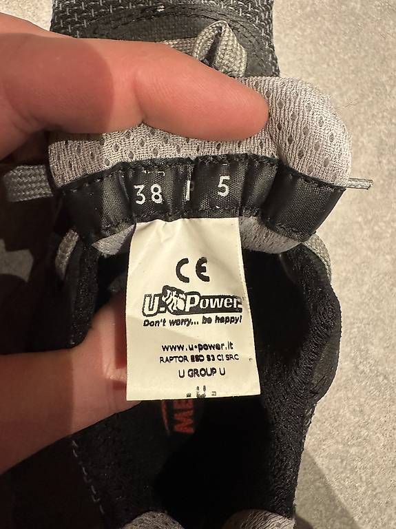 Scarpe da uomo: Chaussures de sécurité - T. 38 – Usato da Lentigny venduto da EcuProd1 3