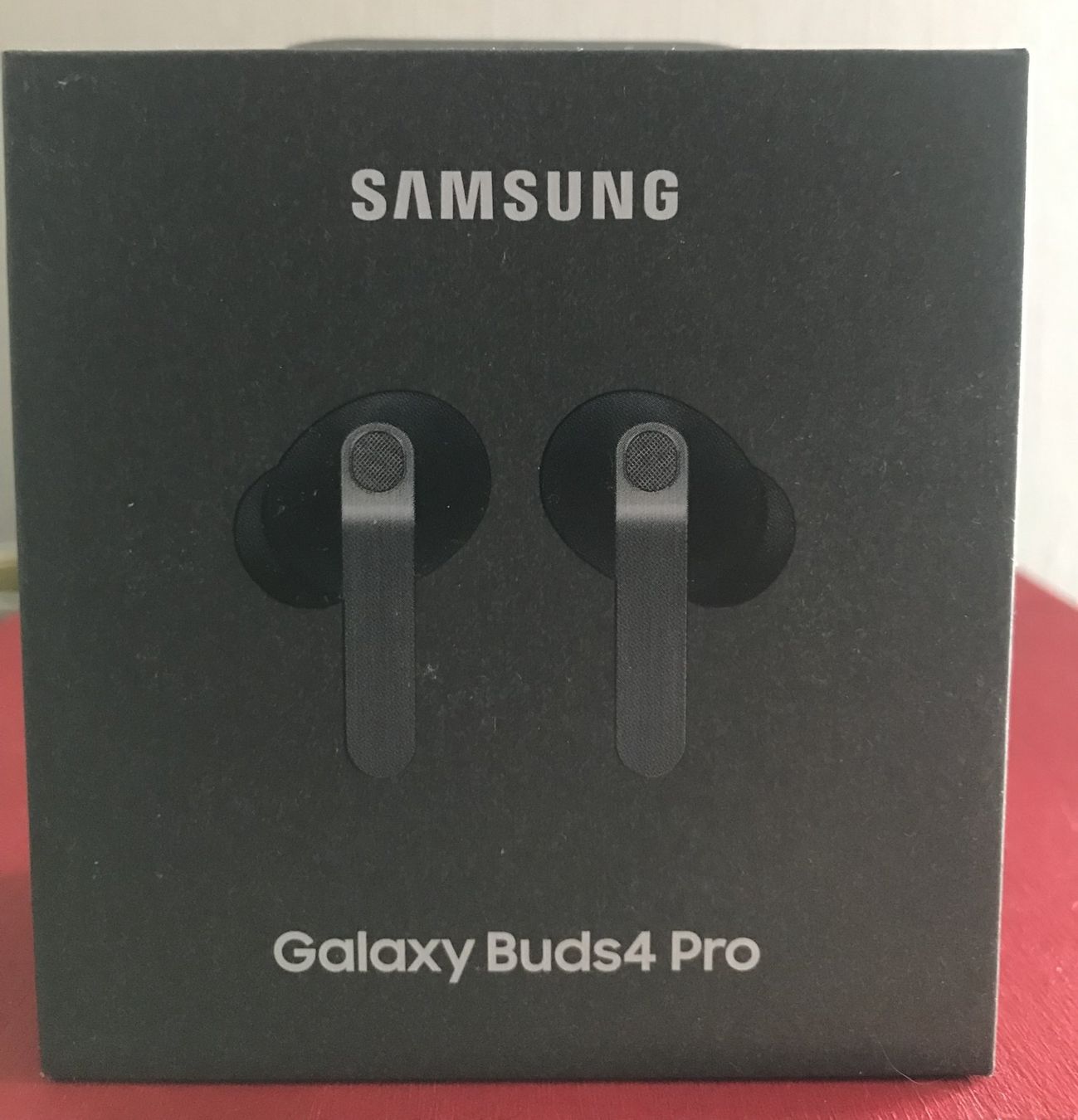 Kopfhörer: Samsung Galaxy Buds4 Pro – Neu und originalverpackt aus Cully von Forninho
