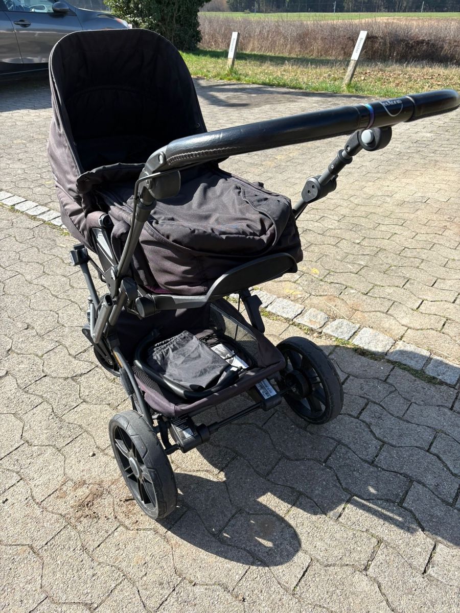 Teutonia Carrozzine: Kinderwagen Teutonia – Usato da Bronschhofen venduto da cm65 2