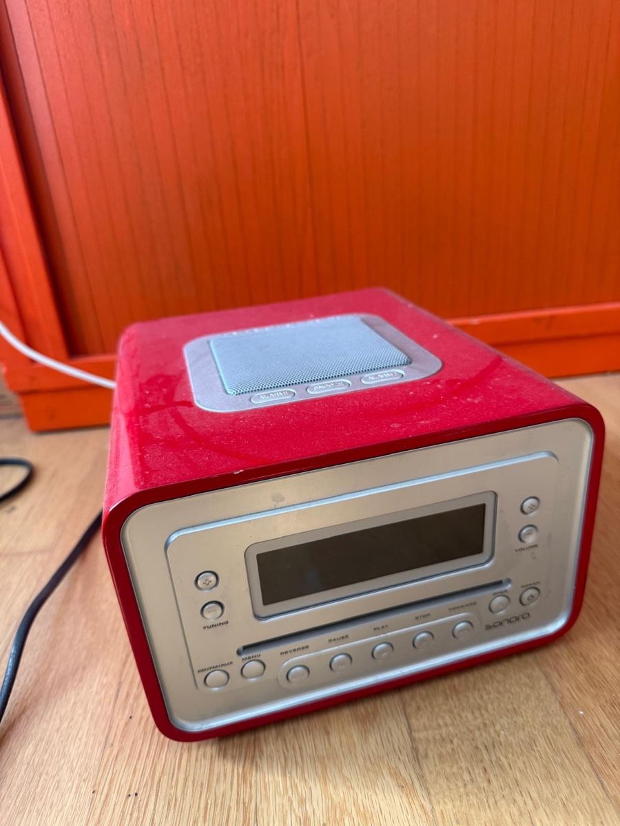 Sonoro Radio: Radio / CD Gerät – Usato da Uetikon am See venduto da Wigglo