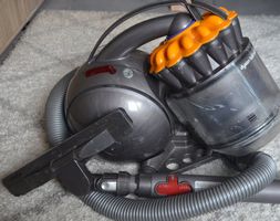Dyson DC37 Staubsauger aspirateur