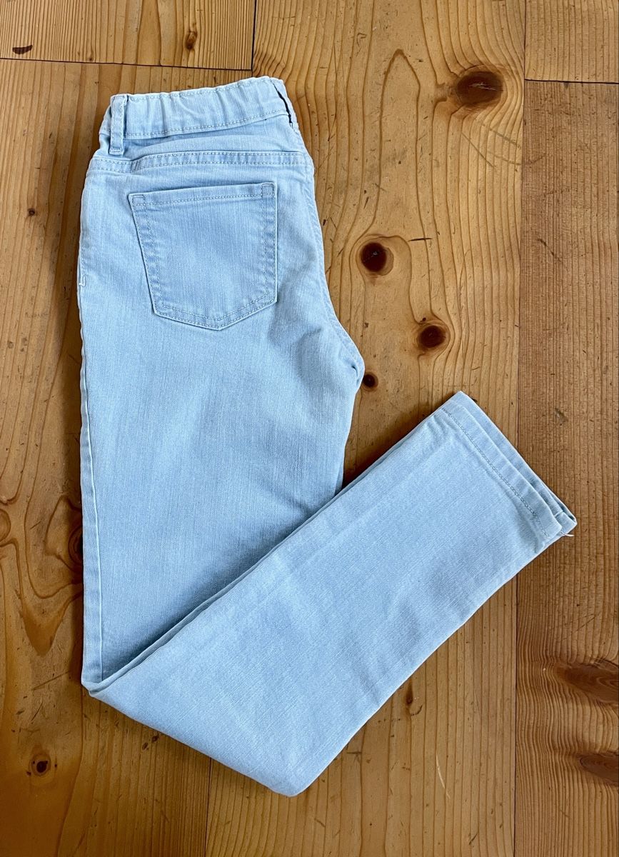Pantaloni: Jean clair fille, taille 12 ans. – Usato da Oberrieden venduto da fre_5vvl 1